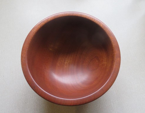 Sapelle bowl by Dean Carter